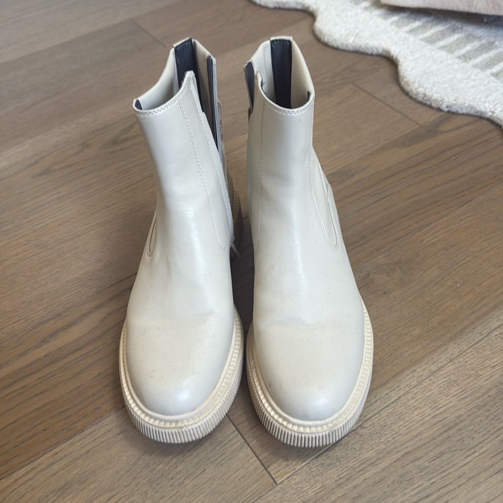 Cream sarto boot